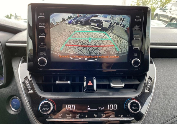 Toyota Corolla cena 98500 przebieg: 117380, rok produkcji 2019 z Bochnia małe 352